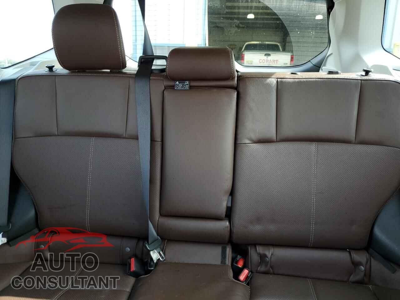 SUBARU FORESTER 2017 - JF2SJAWC6HH555143