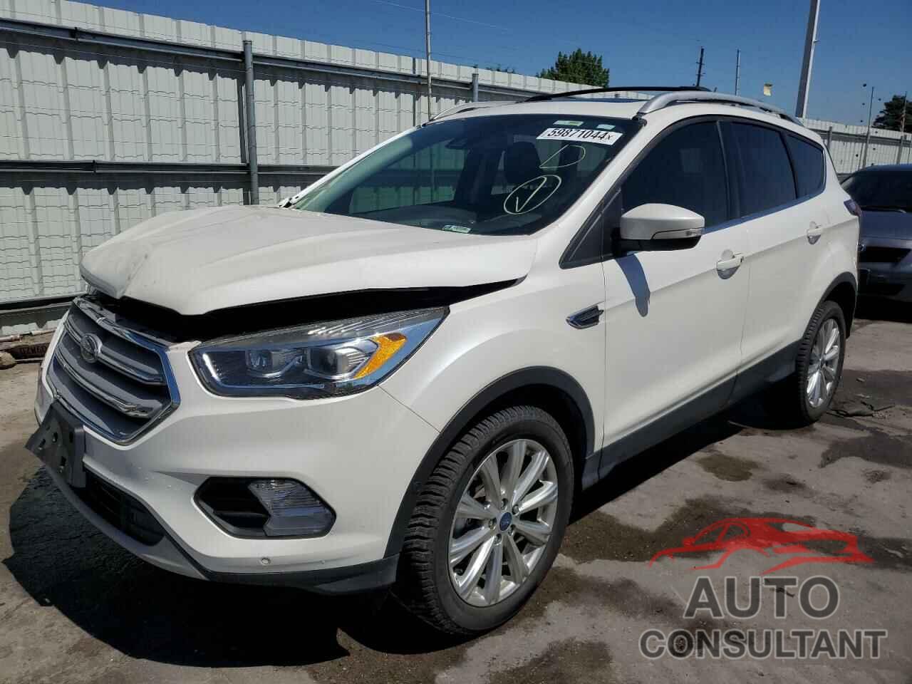 FORD ESCAPE 2018 - 1FMCU9J96JUA23260