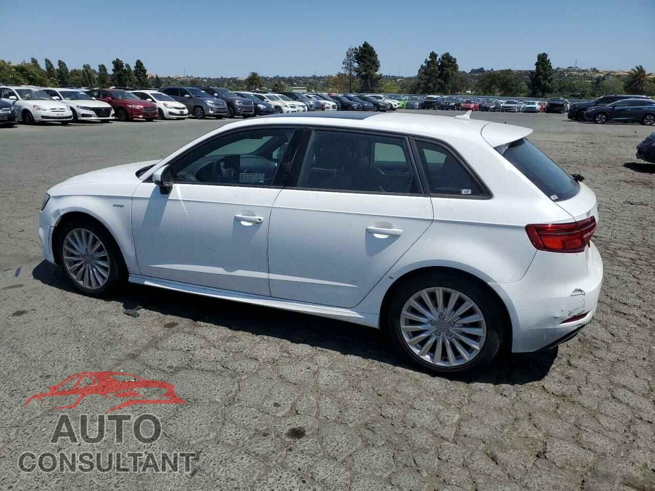 AUDI A3 2017 - WAUUPBFF8HA092224