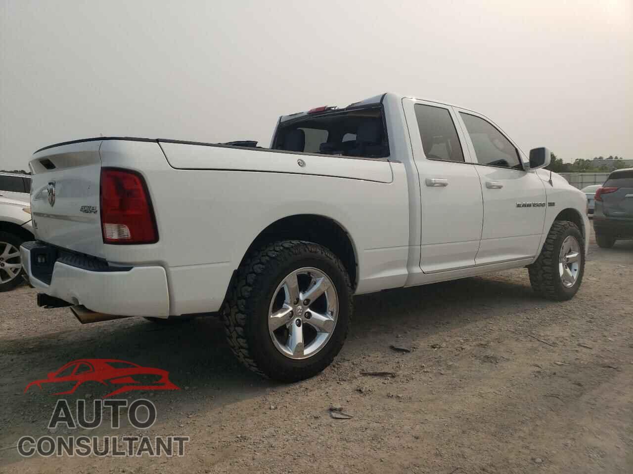 DODGE RAM 1500 2012 - 1C6RD7FT0CS231115