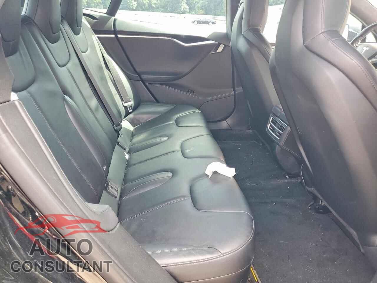 TESLA MODEL S 2015 - 5YJSA1S10FFP73384