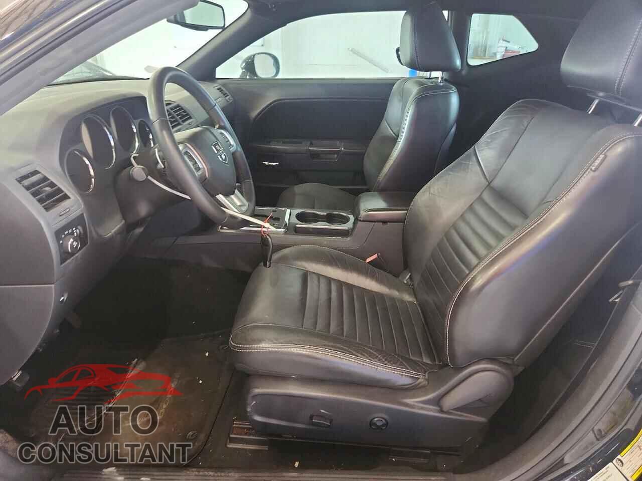 DODGE CHALLENGER 2013 - 2C3CDYAG8DH501560