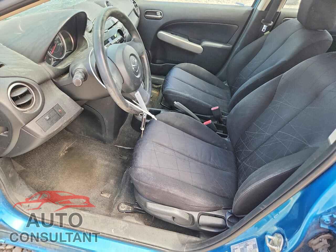 MAZDA 2 2012 - JM1DE1KZ1C0134279