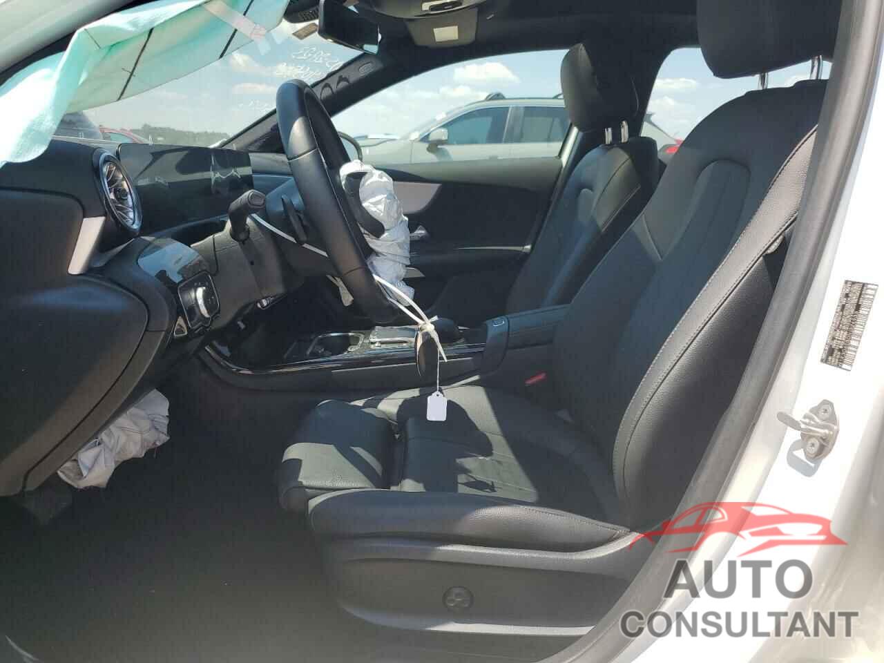 MERCEDES-BENZ A-CLASS 2022 - W1K3G4EB0NJ326933