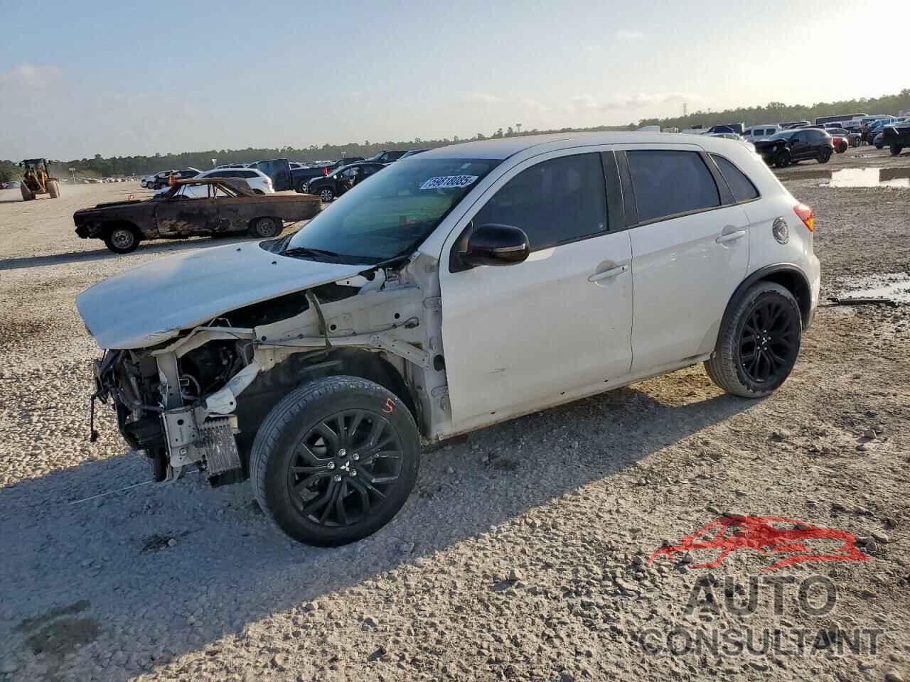 MITSUBISHI OUTLANDER 2019 - JA4AP3AU6KU010329
