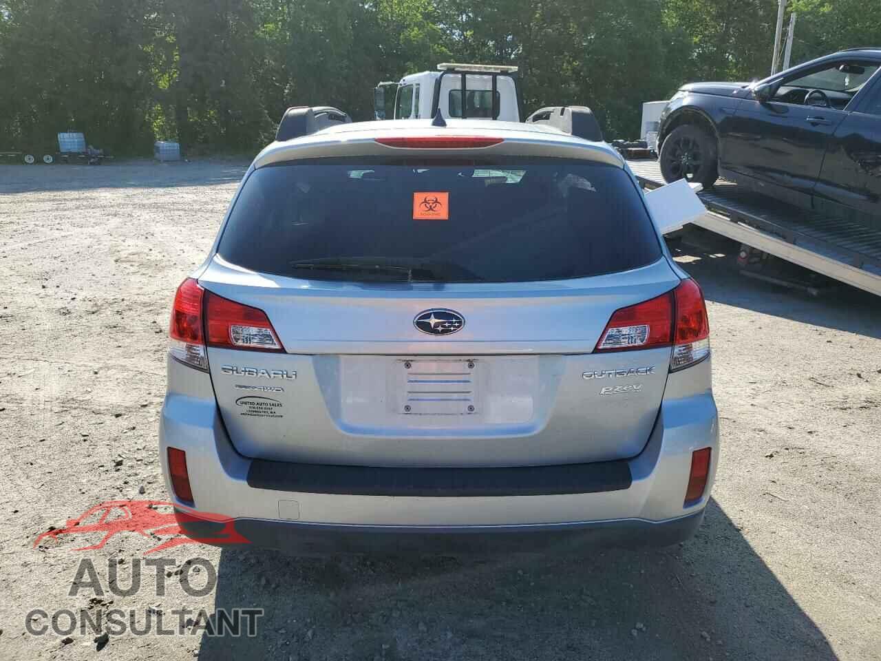SUBARU OUTBACK 2014 - 4S4BRBCC8E3213070