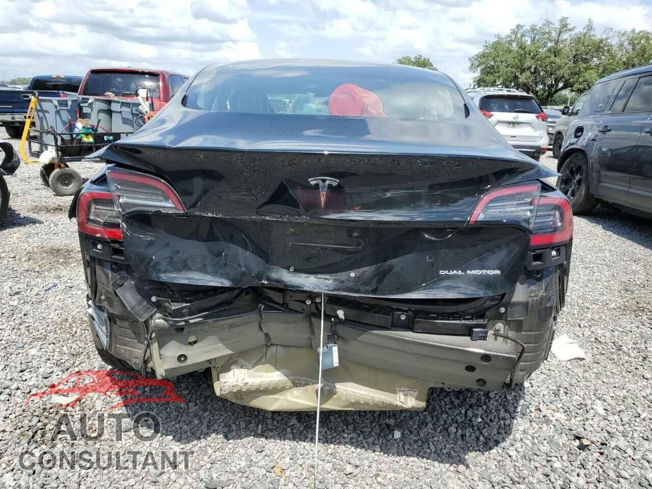 TESLA MODEL 3 2018 - 5YJ3E1EB5JF184661