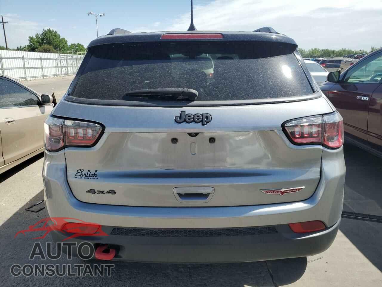 JEEP COMPASS 2019 - 3C4NJDDB8KT627394