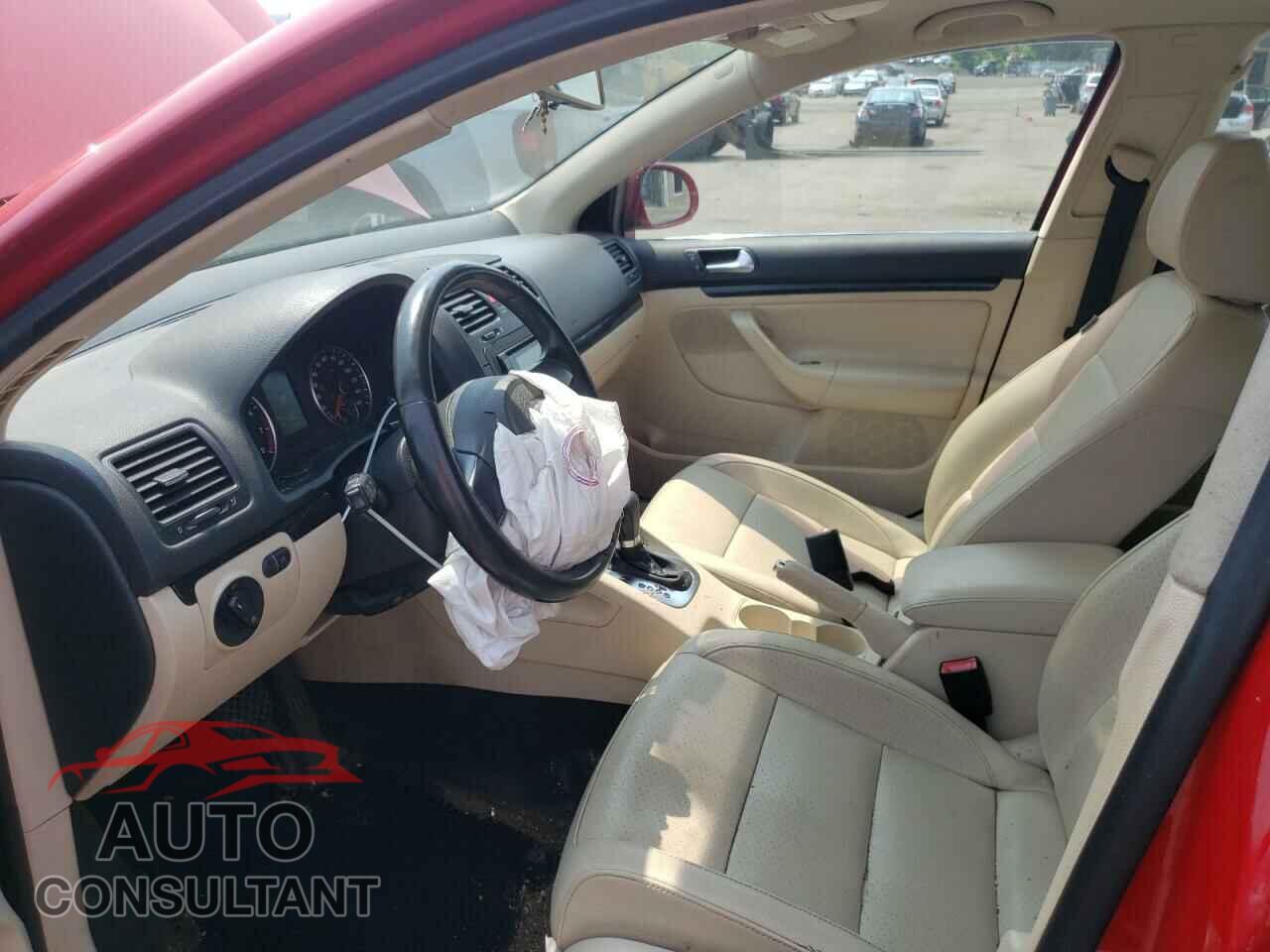 VOLKSWAGEN JETTA 2010 - 3VWRZ7AJ4AM059304