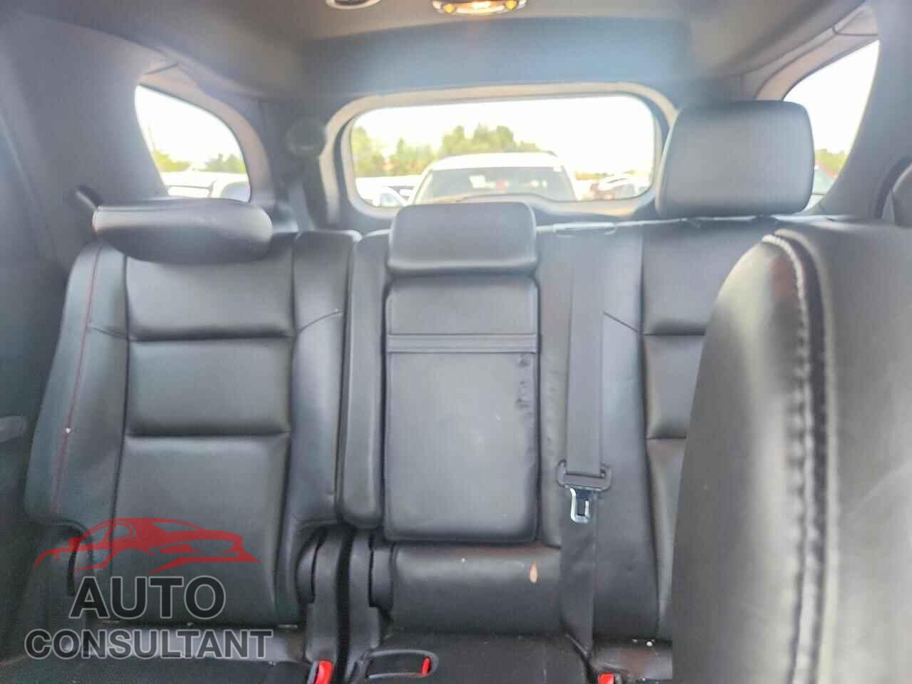 DODGE DURANGO 2018 - 1C4SDJCT2JC328030