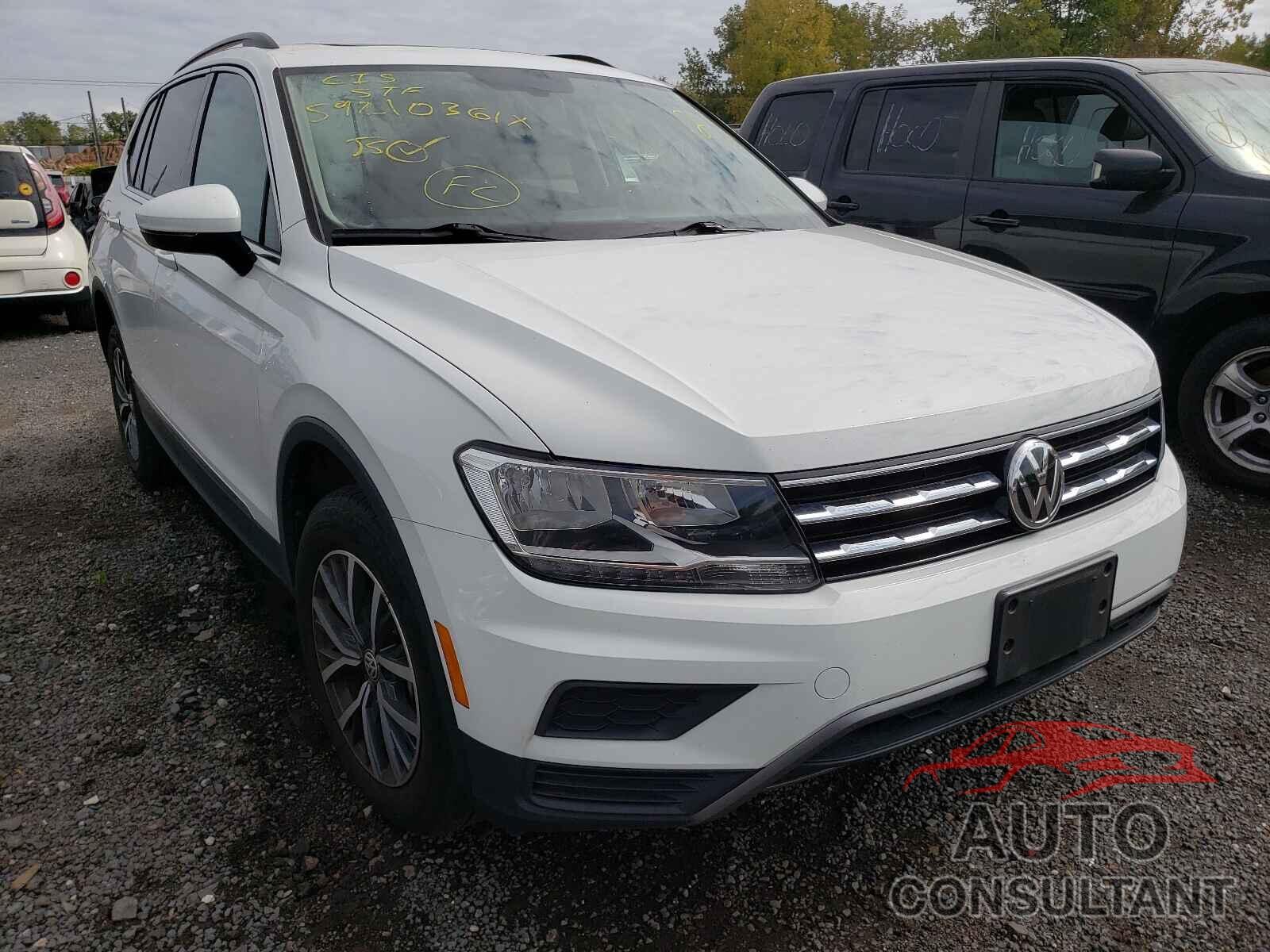 VOLKSWAGEN TIGUAN 2018 - 3VV2B7AX5JM199652