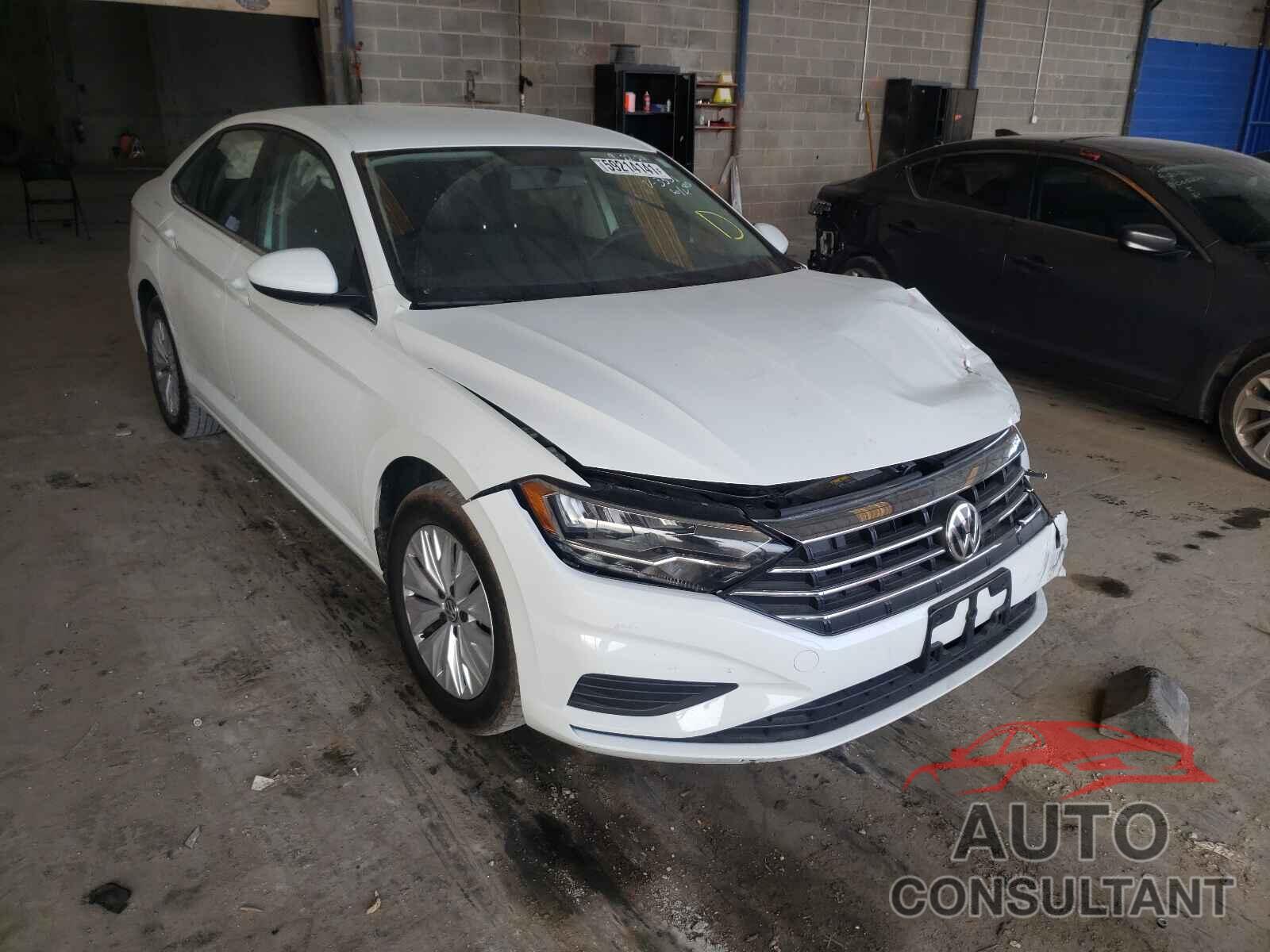 VOLKSWAGEN JETTA 2019 - 3VWCB7BU4KM213501
