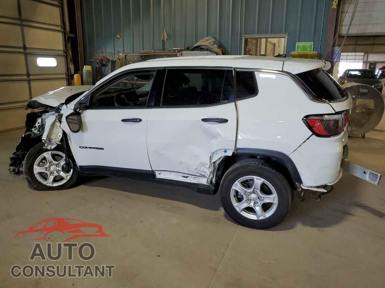 JEEP COMPASS 2022 - 3C4NJDAB7NT205819