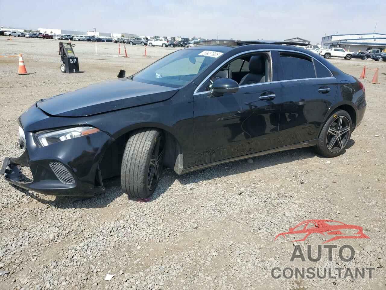 MERCEDES-BENZ A-CLASS 2021 - W1K3G4EB1MJ308004