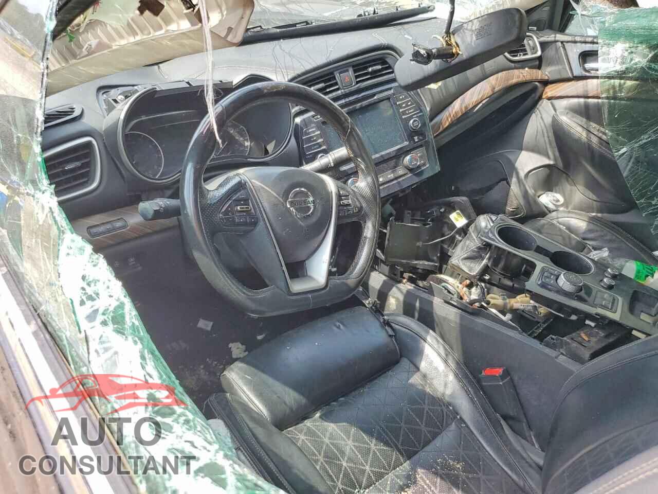 NISSAN MAXIMA 2018 - 1N4AA6AP7JC402877