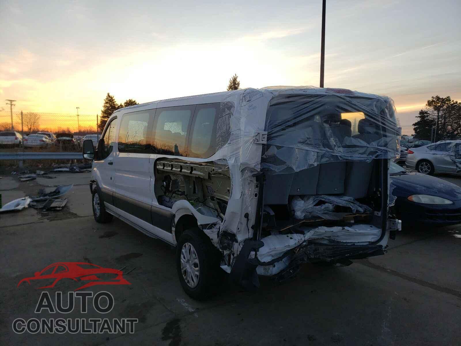 FORD TRANSIT CO 2017 - 1FBZX2ZM9HKB07296