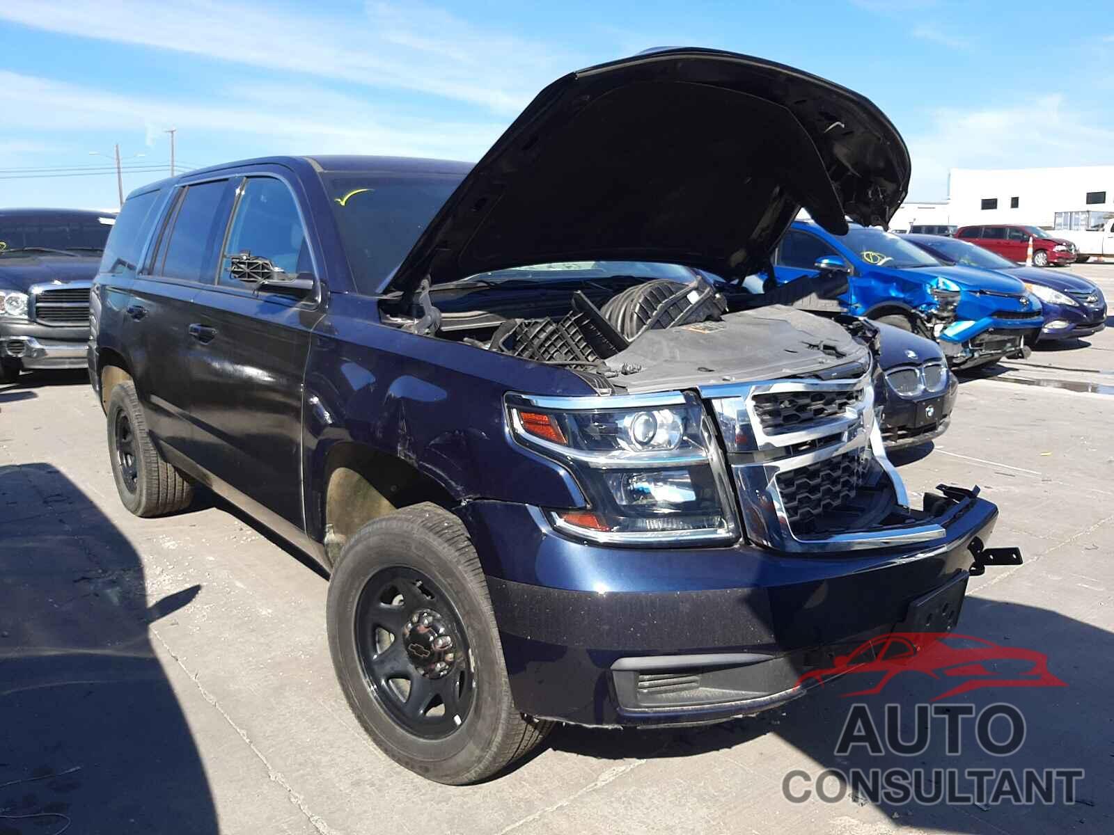 CHEVROLET TAHOE 2018 - 1GNLCDEC3JR235334