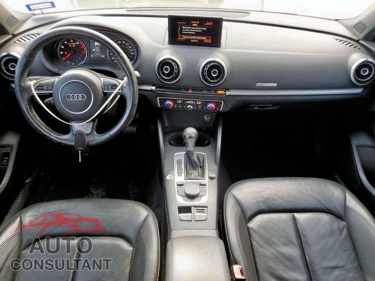 AUDI A3 2016 - WAUA7GFF2G1114281