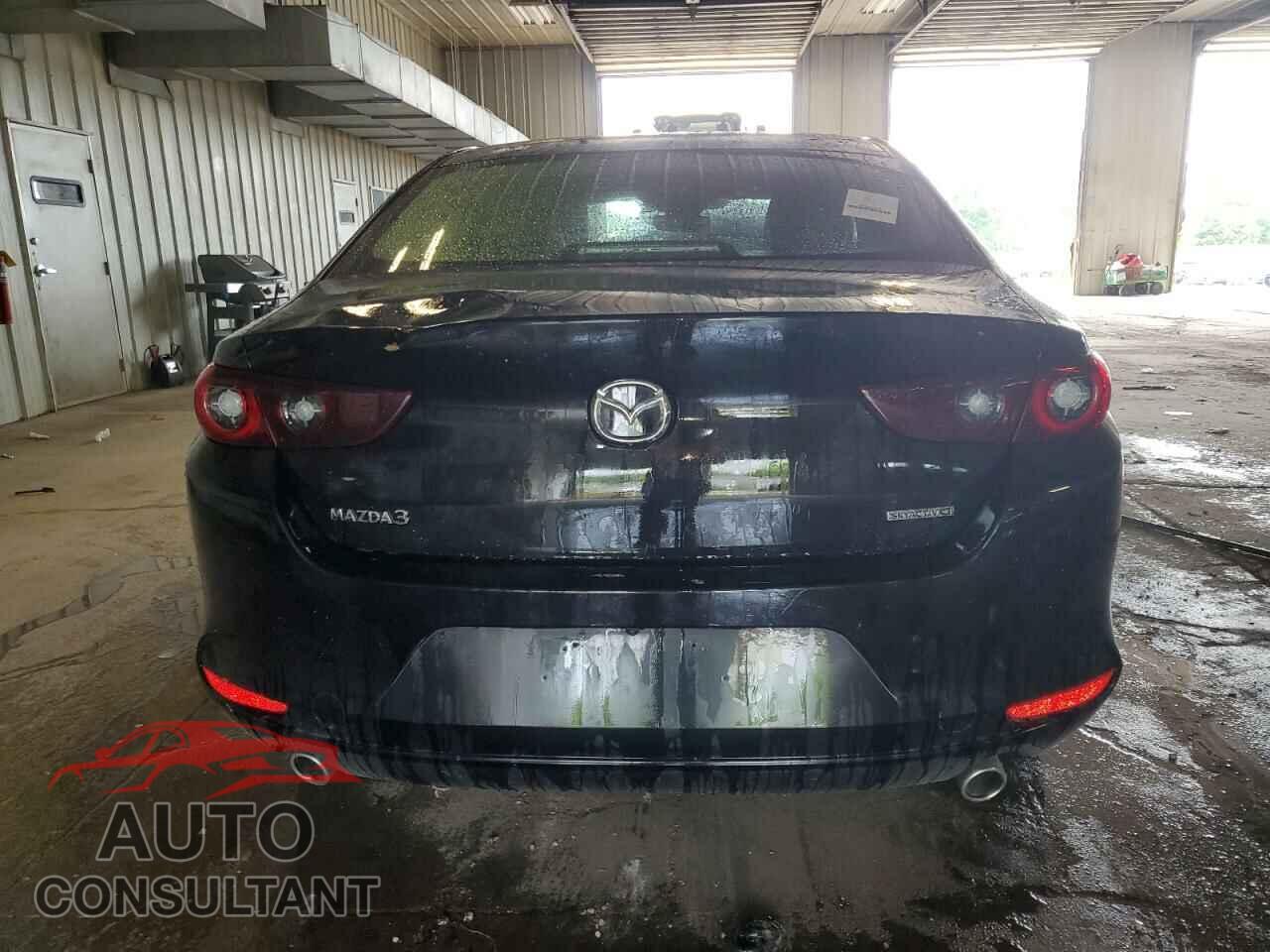 MAZDA 3 2023 - 3MZBPACM7PM370357