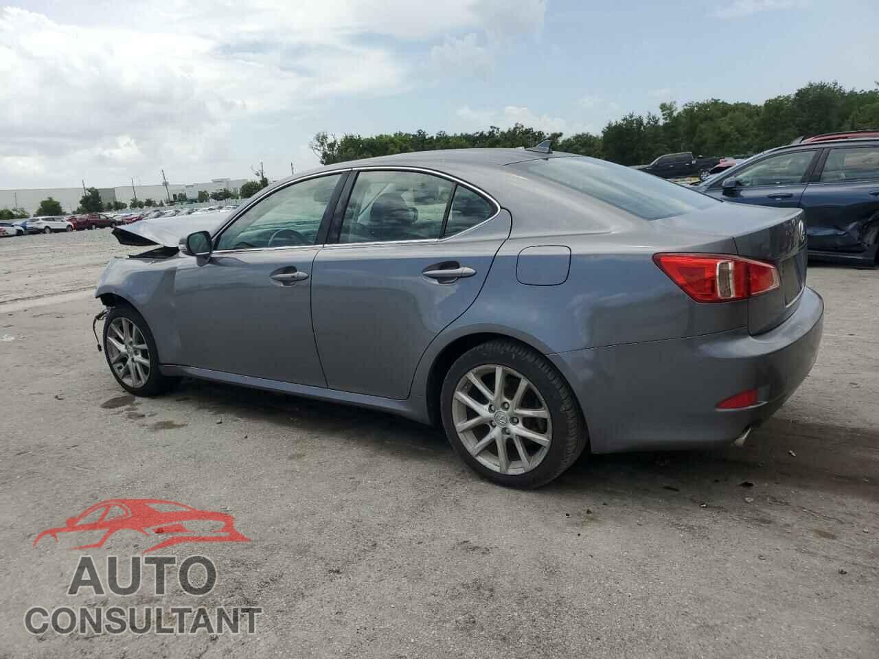 LEXUS IS 2012 - JTHCF5C25C5056981