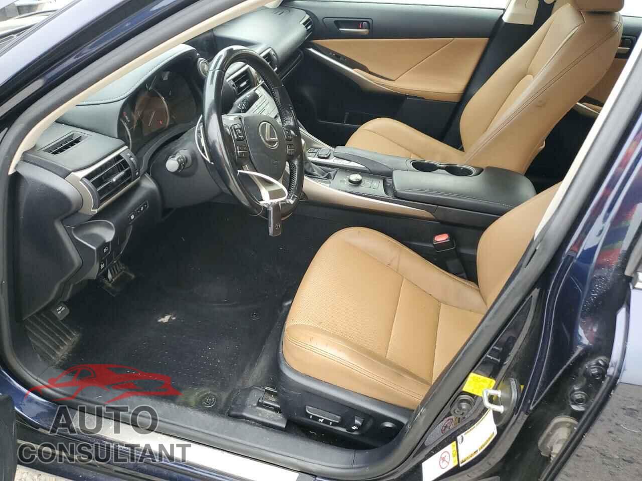 LEXUS IS 2017 - JTHCM1D28H5020612