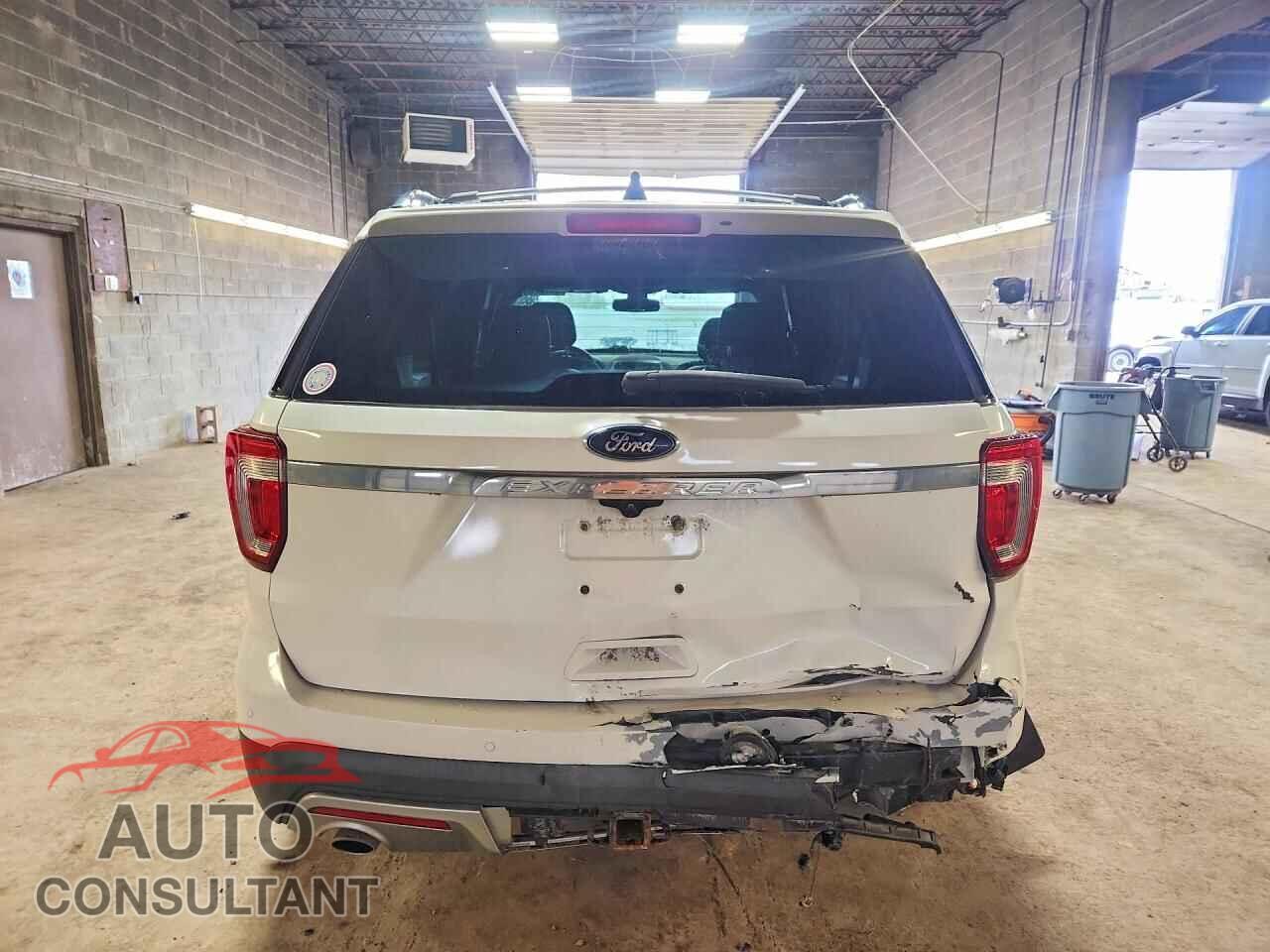 FORD EXPLORER 2017 - 1FM5K8F82HGE26542