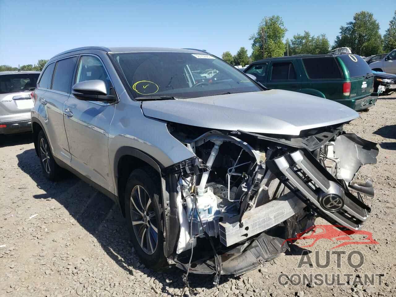 TOYOTA HIGHLANDER 2019 - 5TDJZRFH8KS622390