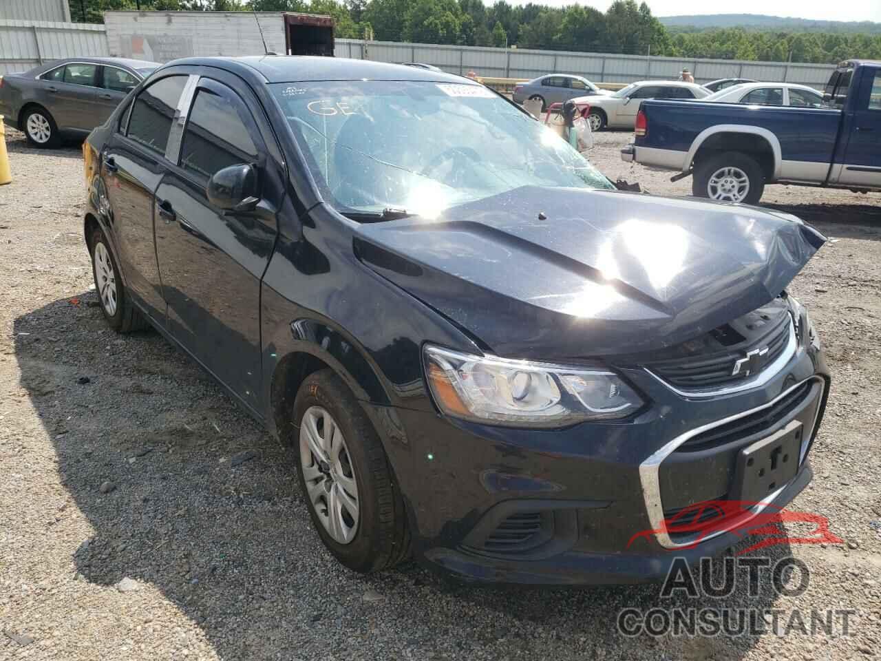 CHEVROLET SONIC 2017 - 1G1JB5SH9H4169591