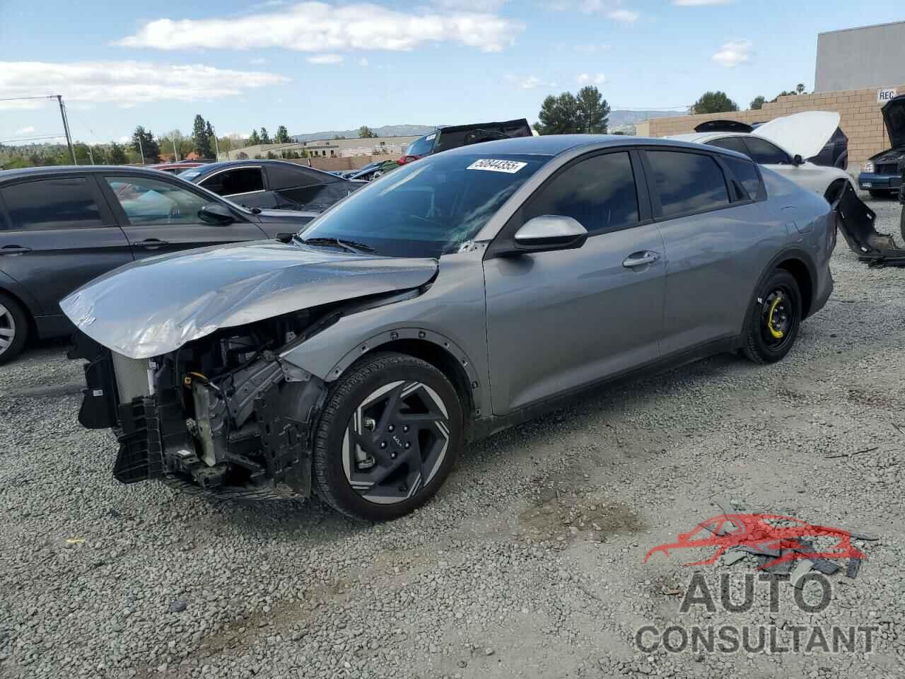 KIA K4 EX 2025 - 3KPFU4DE8SE051090