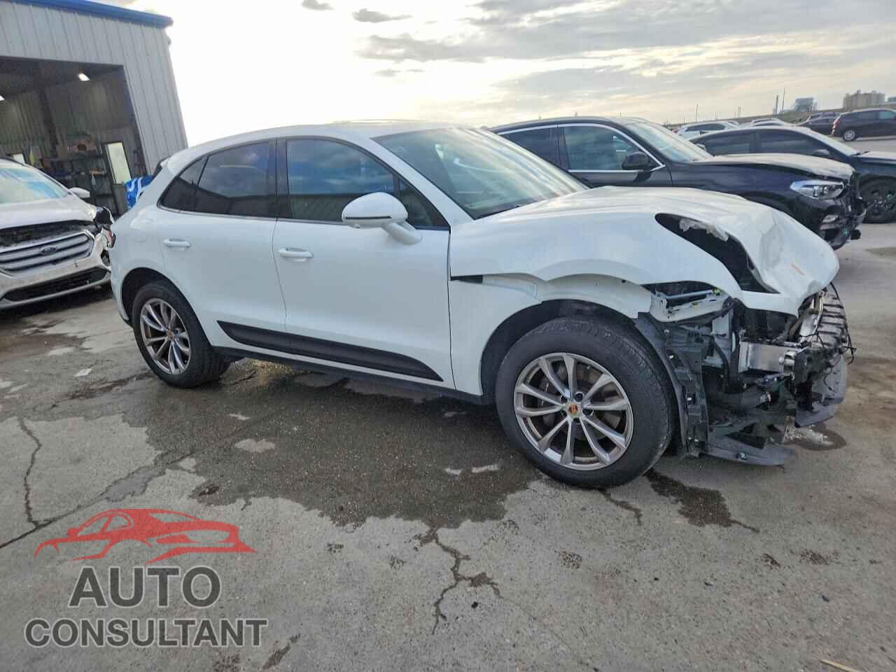 PORSCHE MACAN 2024 - WP1AA2A54RLB20336