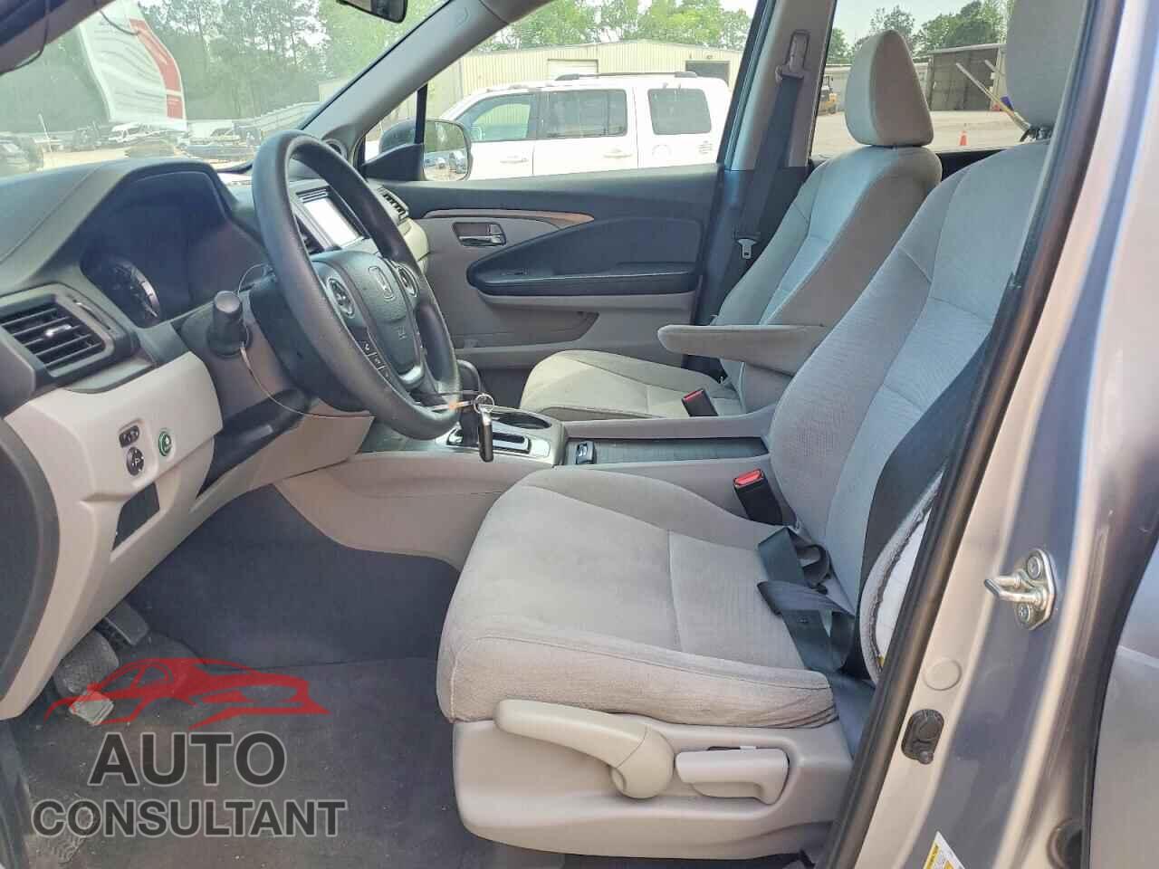 HONDA PILOT 2018 - 5FNYF5H16JB009672
