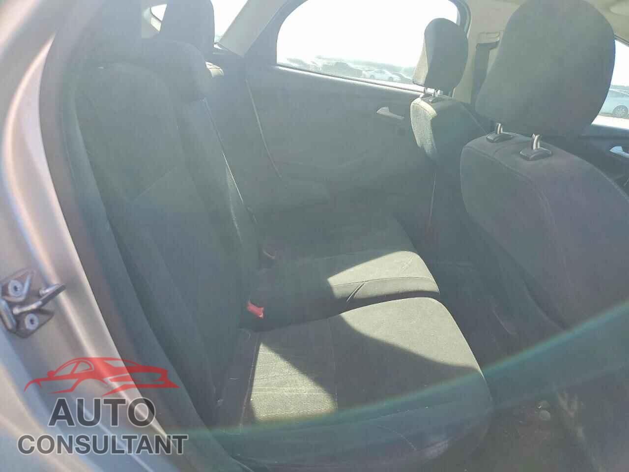 FORD FOCUS 2017 - 1FADP3K2XHL267109