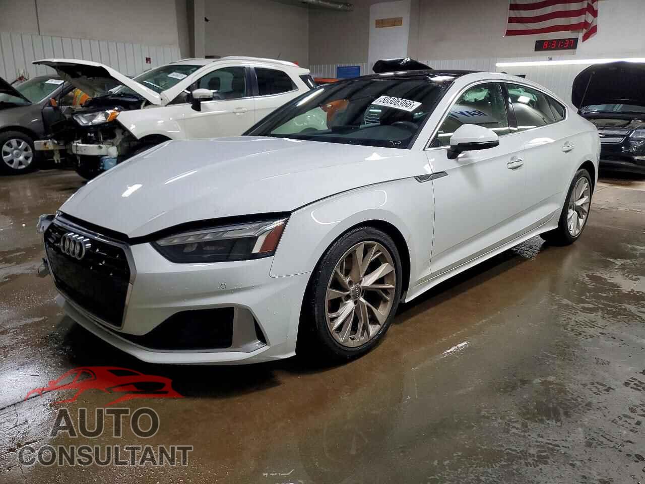 AUDI A5 2021 - WAUCBCF55MA018406