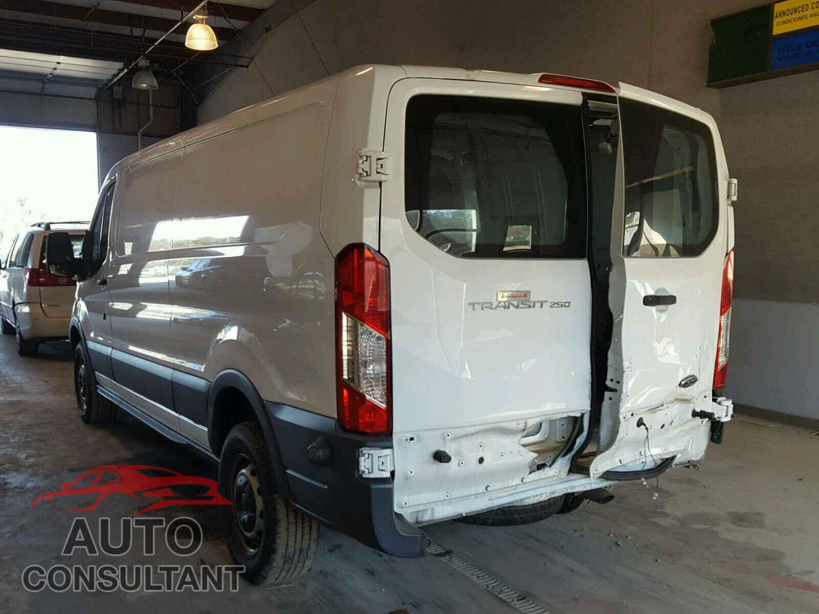 FORD TRANSIT T- 2015 - 1FTYR2ZM1FKA28574