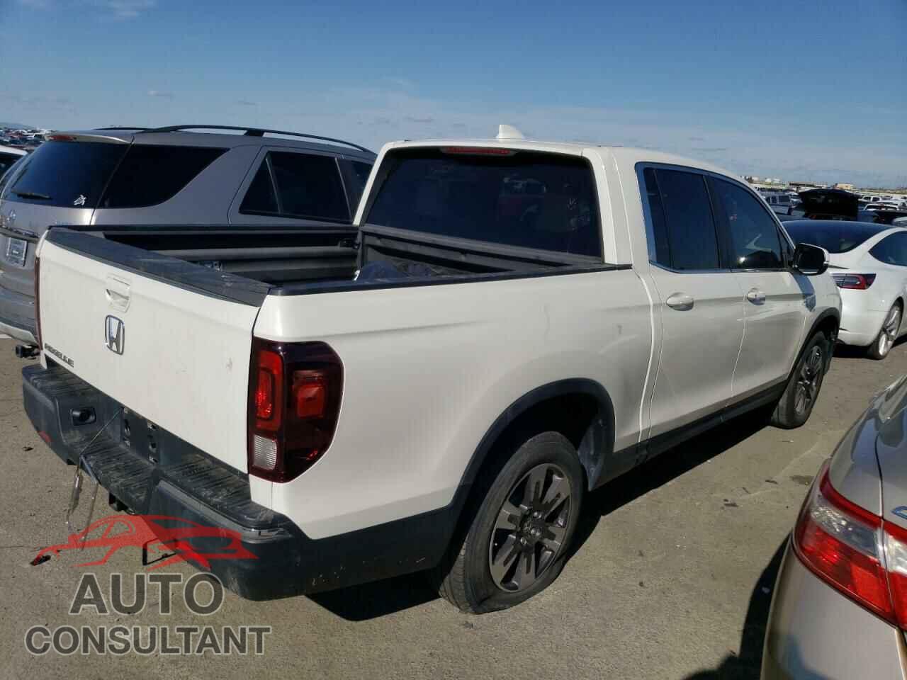 HONDA RIDGELINE 2017 - 5FPYK2F58HB011263