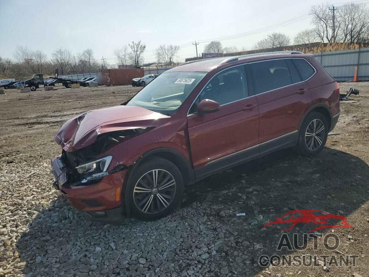 VOLKSWAGEN TIGUAN 2018 - 3VV2B7AXXJM009196