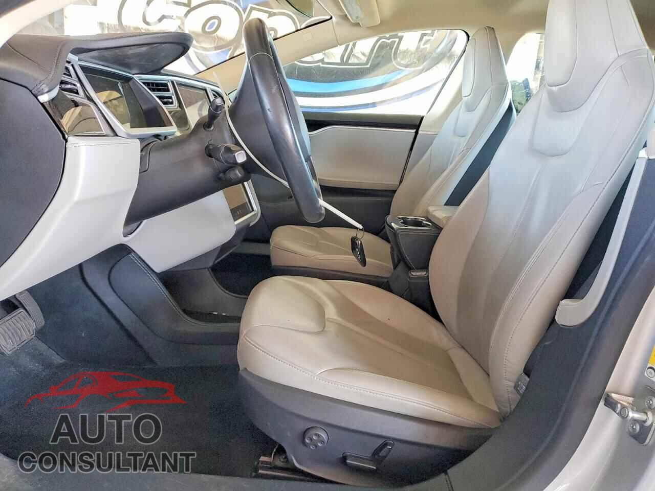 TESLA MODEL S 2013 - 5YJSA1CN9DFP23632