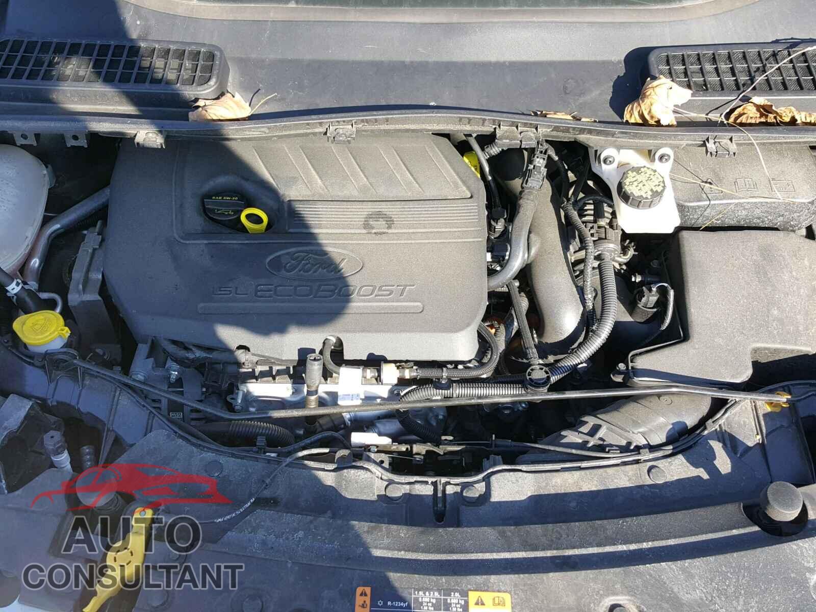 FORD ESCAPE SE 2017 - 1FMCU9GD5HUC71666