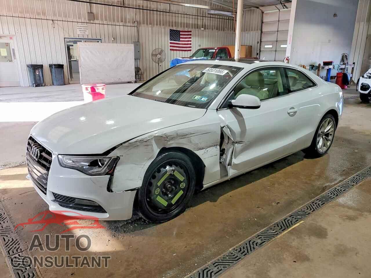 AUDI A5 2014 - WAUCFAFR2EA048248