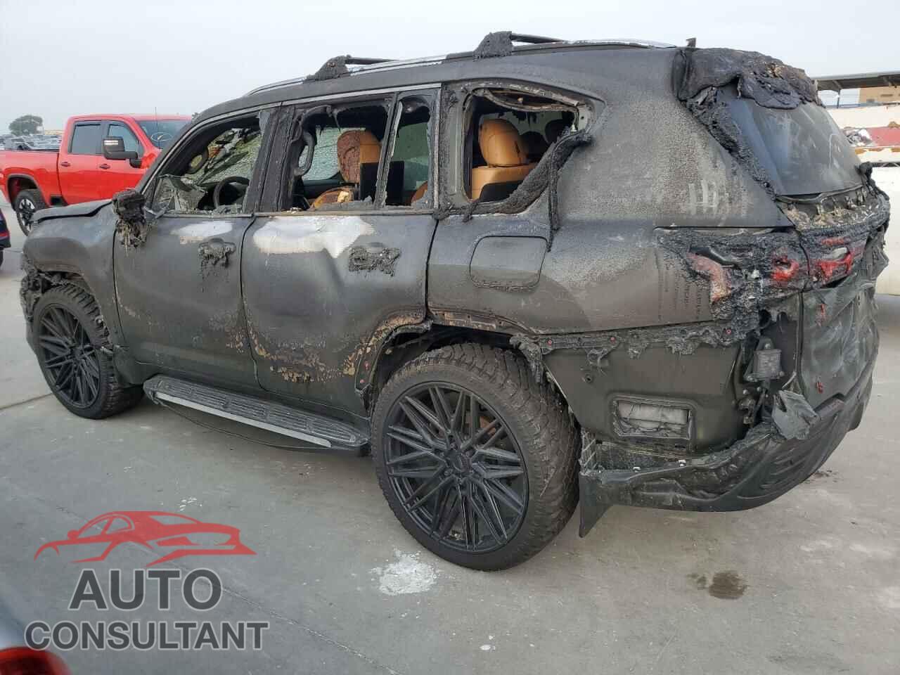 LEXUS LX 600 BAS 2022 - JTJGB7CX4N4010439