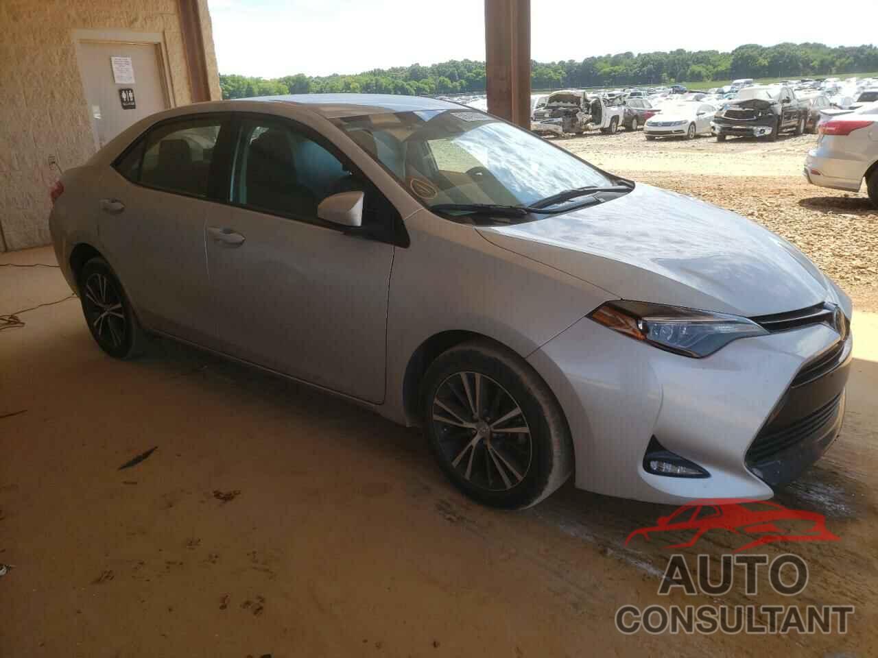 TOYOTA COROLLA 2018 - 2T1BURHE0JC005689