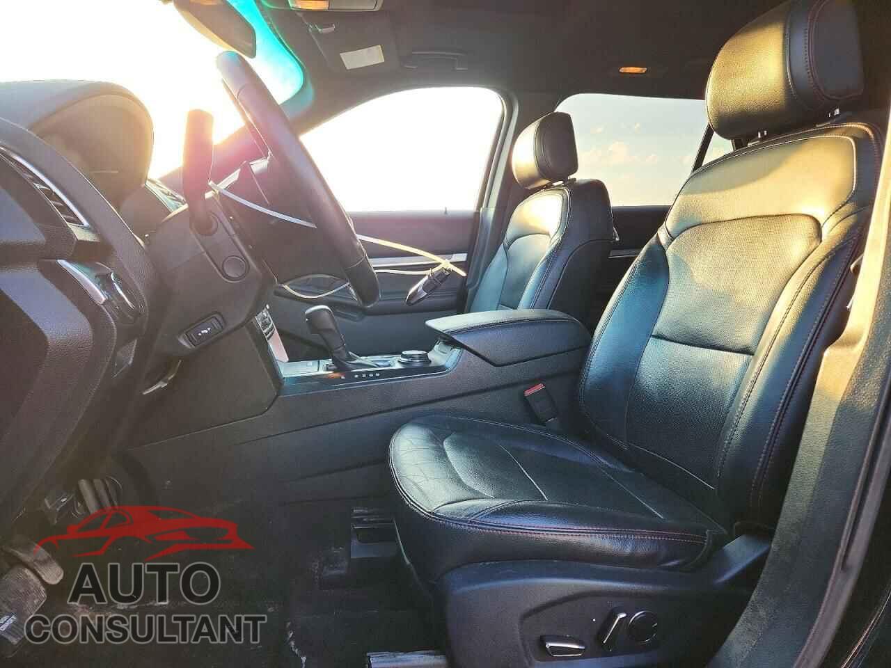 FORD EXPLORER 2016 - 1FM5K8GT2GGA84575