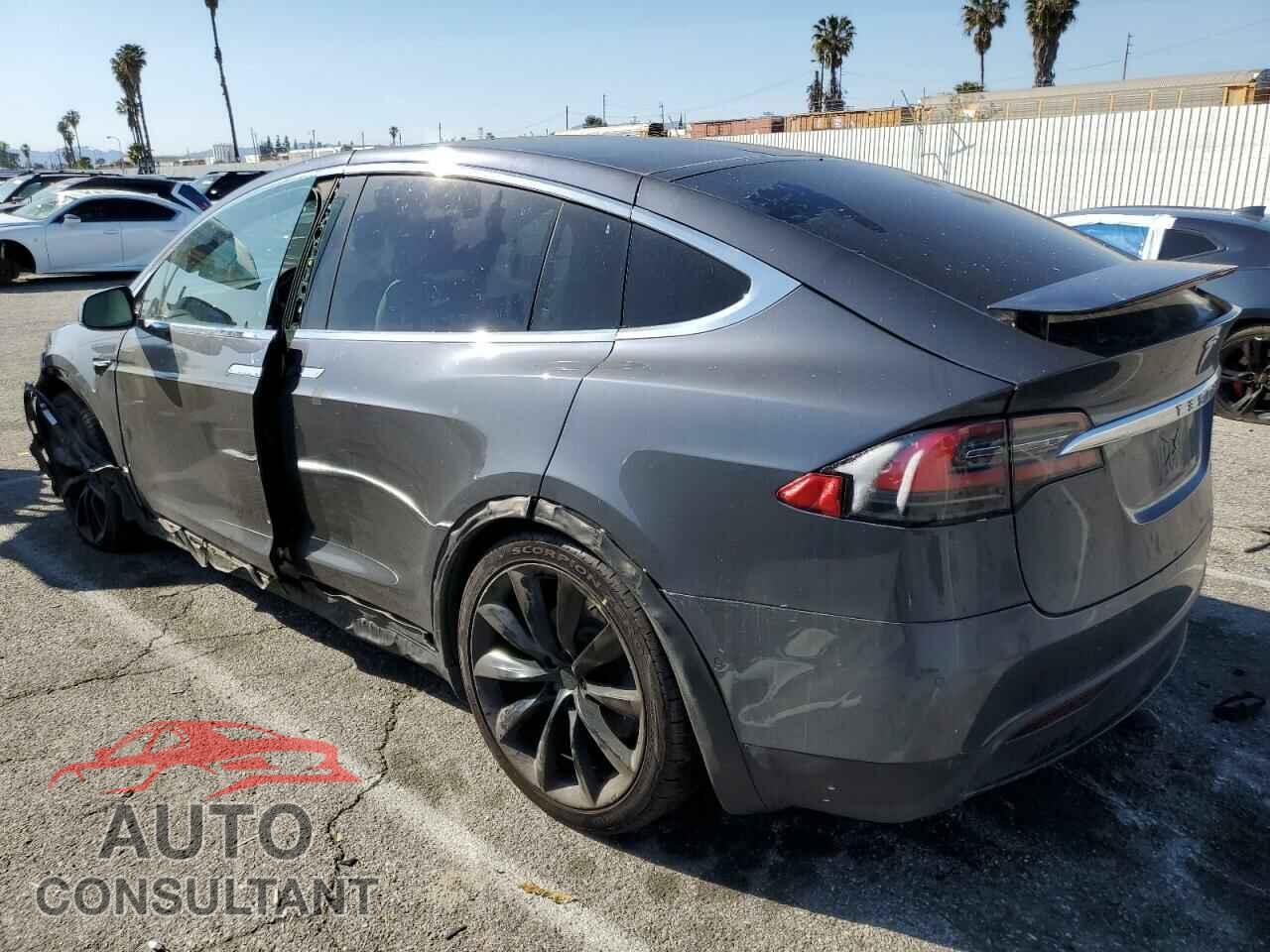 TESLA MODEL X 2020 - 5YJXCDE28LF261972