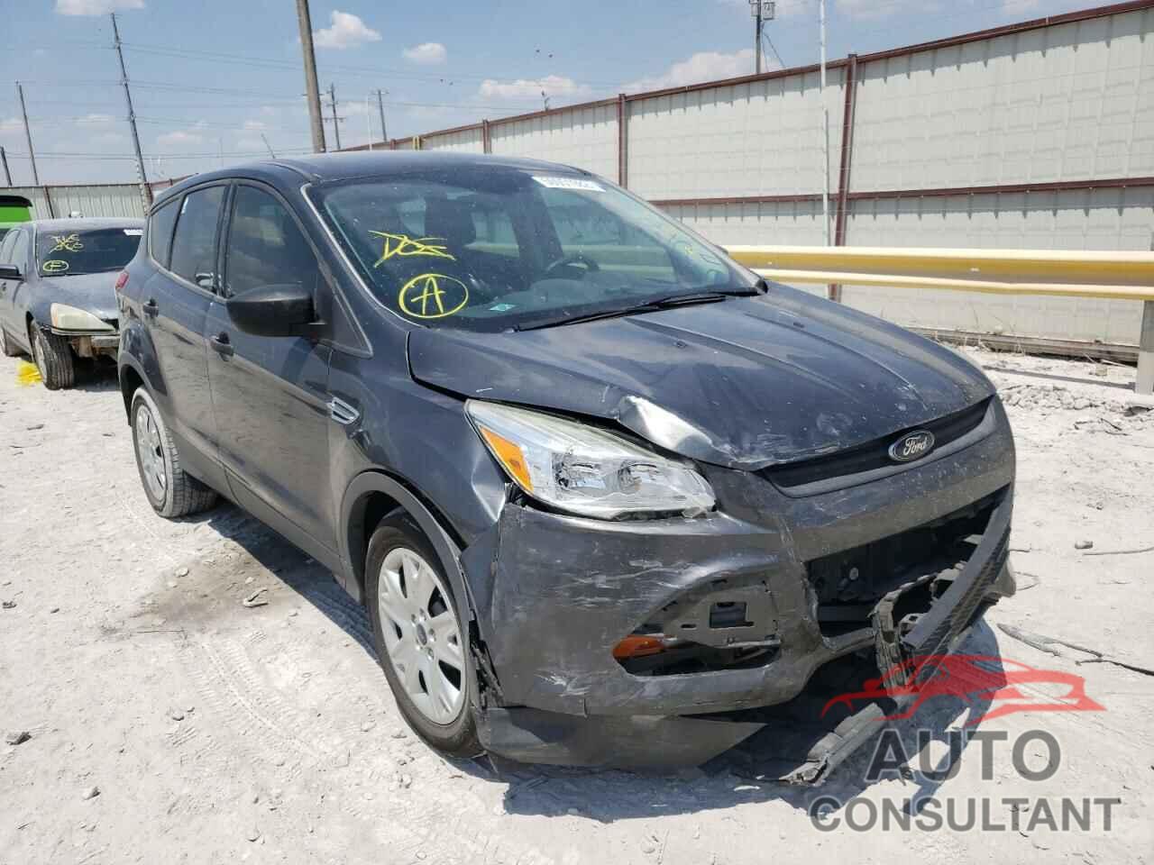FORD ESCAPE 2016 - 1FMCU0F77GUC10115
