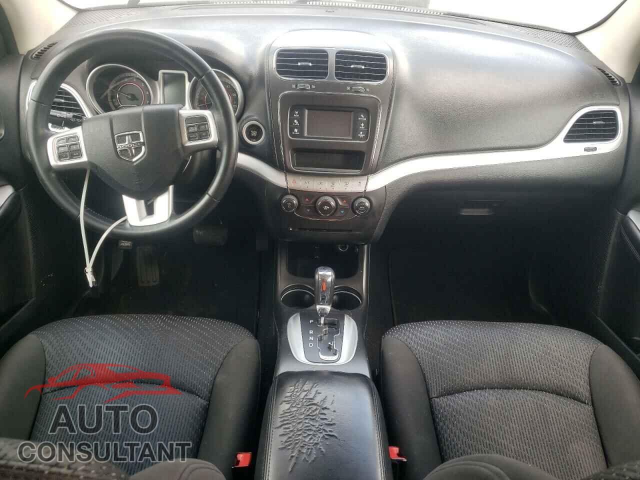 DODGE JOURNEY 2017 - 3C4PDCGB9HT554826