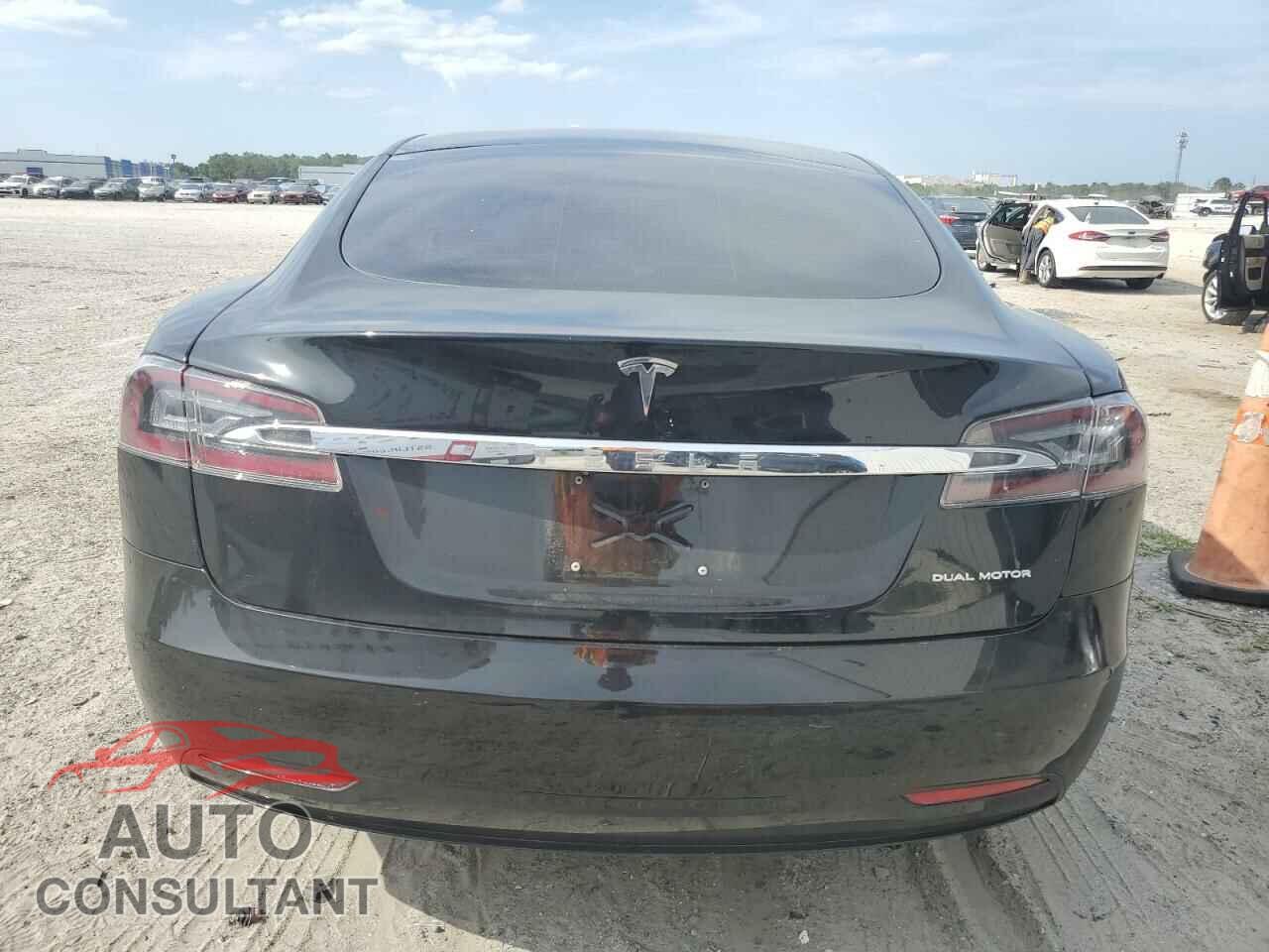 TESLA MODEL S 2019 - 5YJSA1E27KF341292