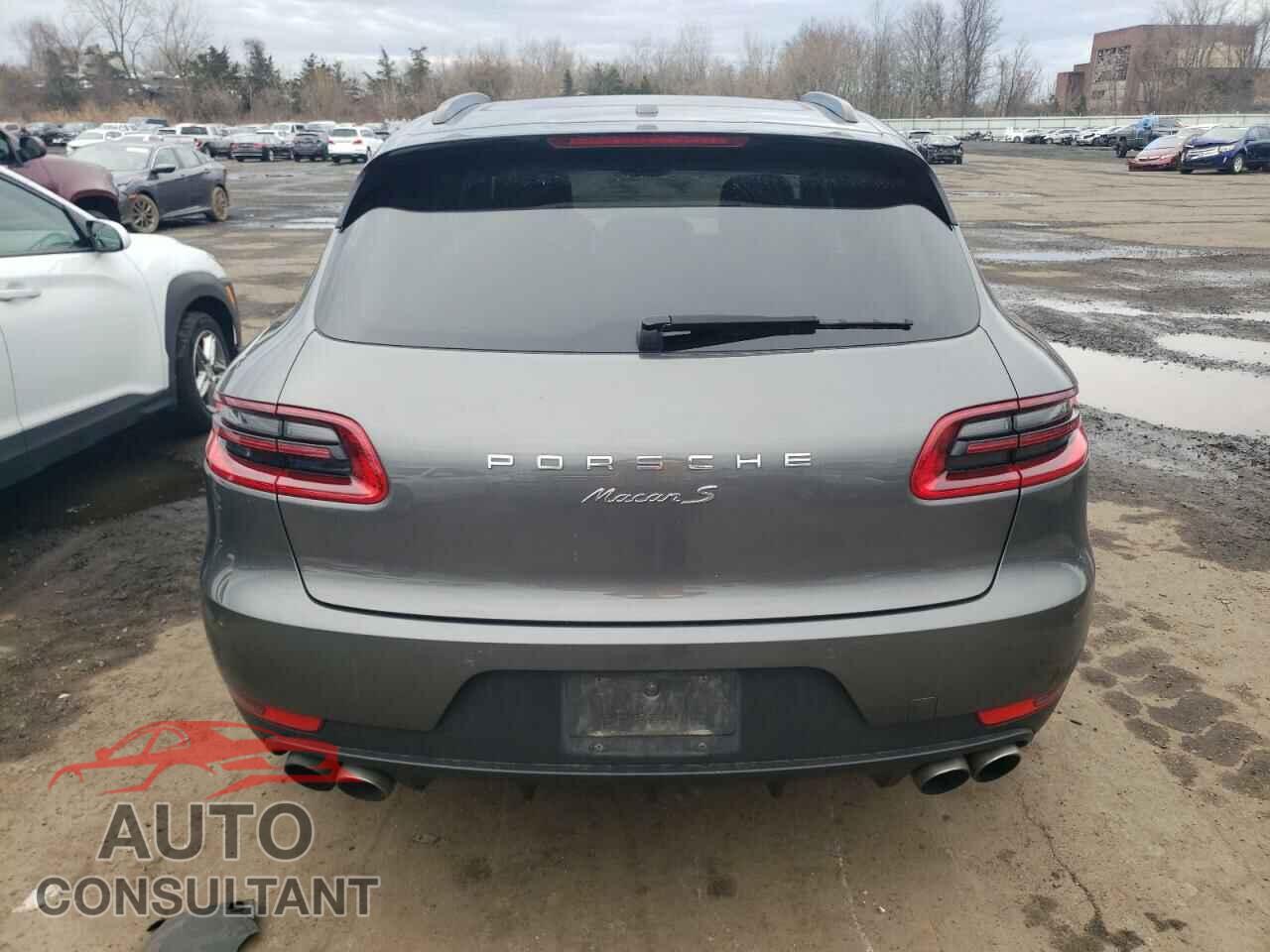 PORSCHE MACAN 2016 - WP1AB2A59GLB52757