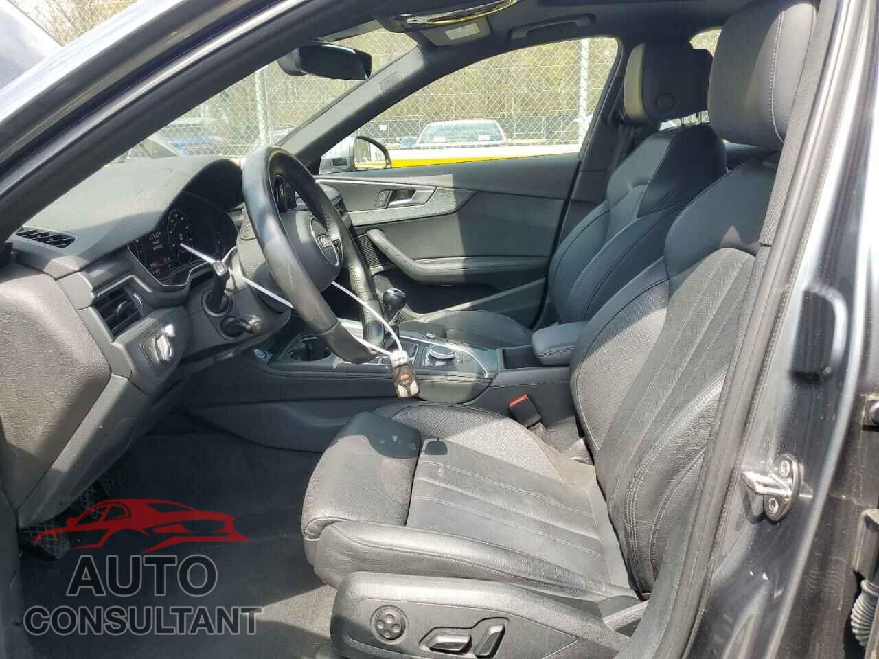 AUDI A4 2018 - WAURNBF4XJA031831