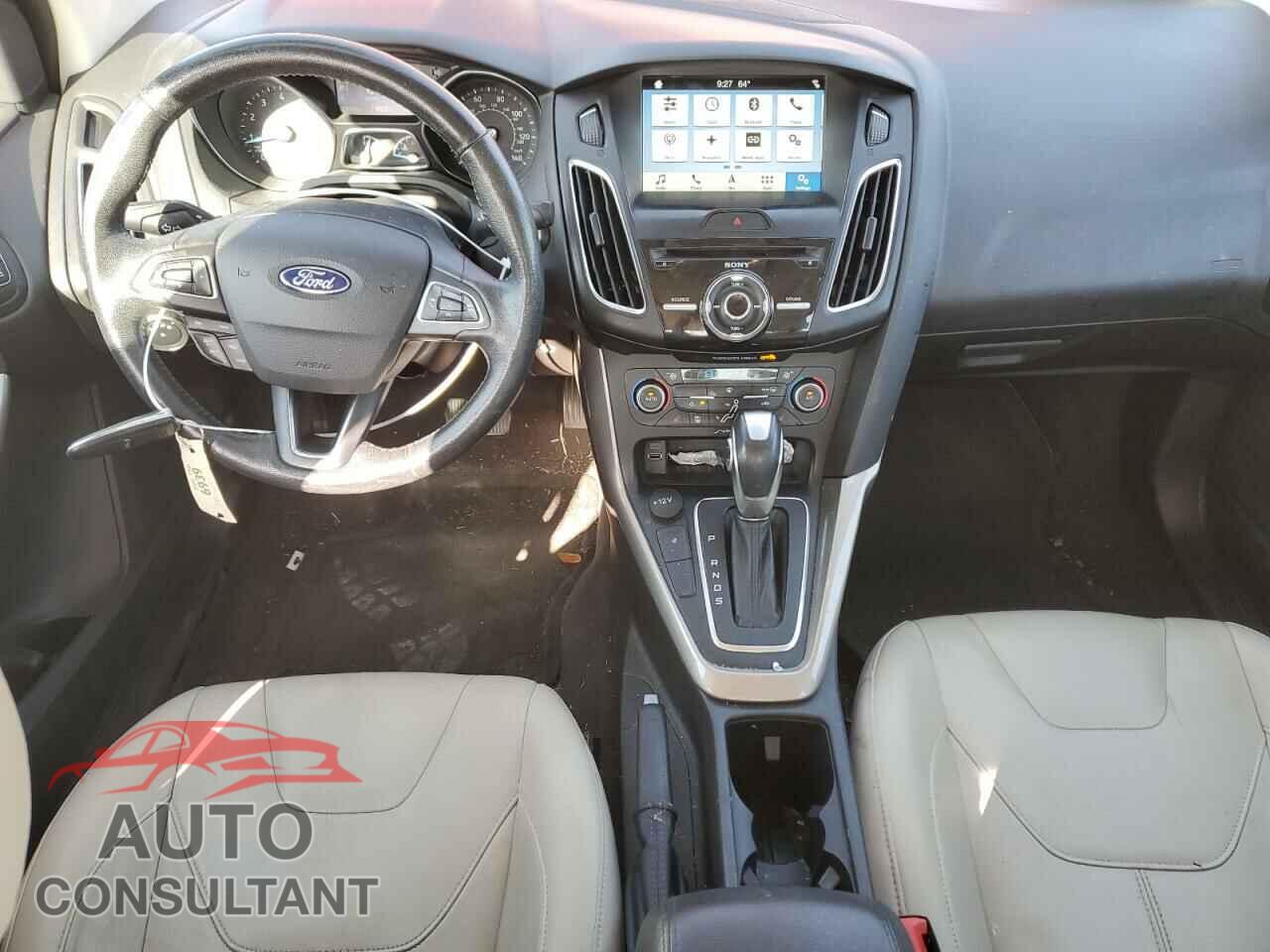 FORD FOCUS 2018 - 1FADP3J22JL314706
