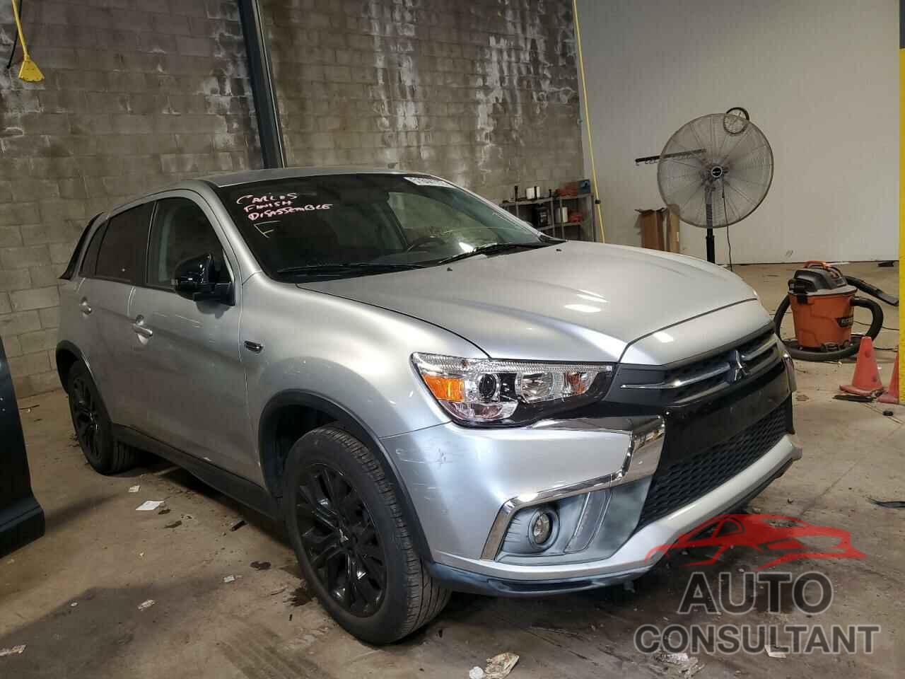 MITSUBISHI OUTLANDER 2018 - JA4AR3AU2JZ024756
